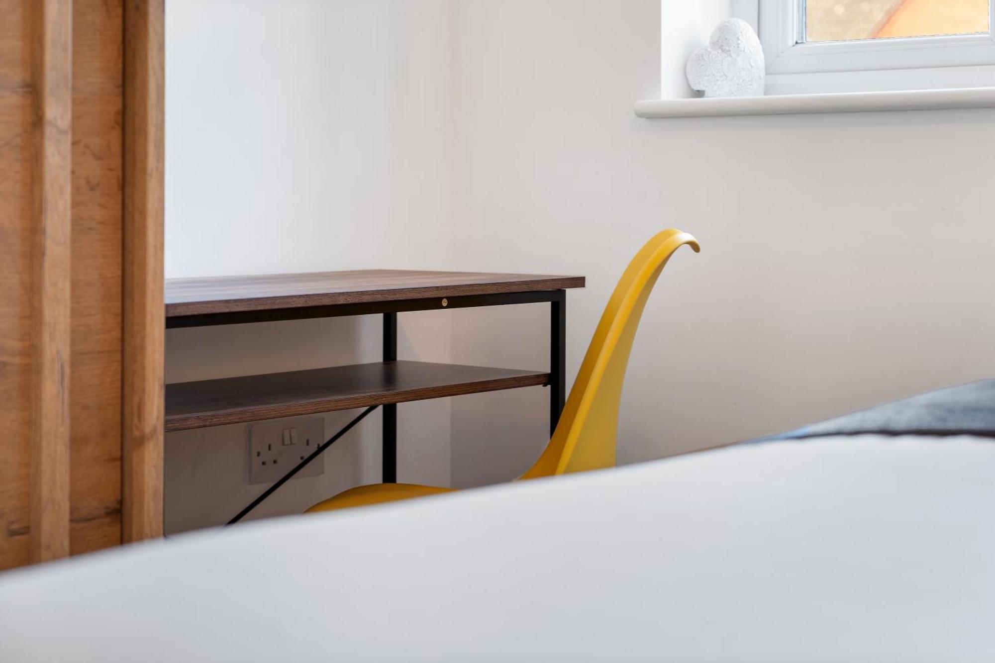 7Nights Special L Modern House Near City Center Sleeps 6 With Free Parking L By Zen Nights Short Lets & Serviced Accommodations Leicester Exterior photo